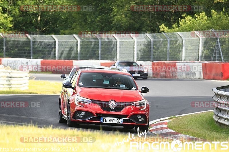 Bild #9352795 - Touristenfahrten Nürburgring Nordschleife (30.06.2020)