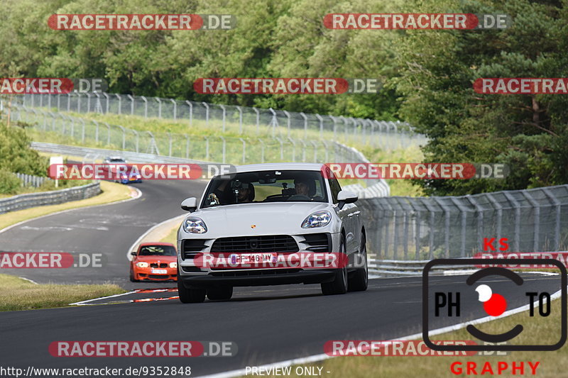 Bild #9352848 - Touristenfahrten Nürburgring Nordschleife (30.06.2020)