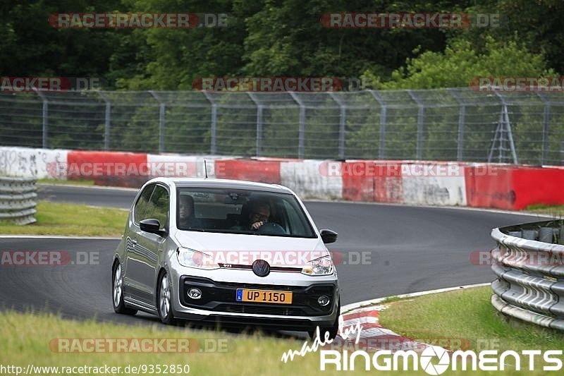 Bild #9352850 - Touristenfahrten Nürburgring Nordschleife (30.06.2020)