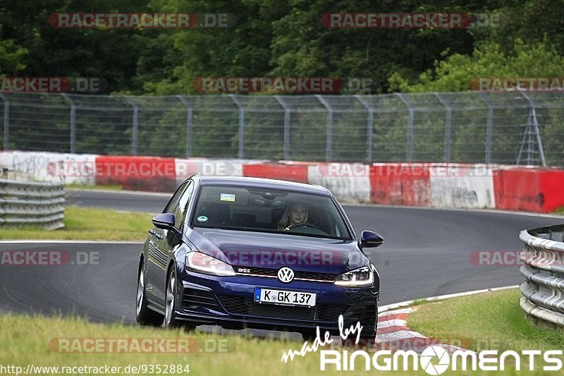 Bild #9352884 - Touristenfahrten Nürburgring Nordschleife (30.06.2020)