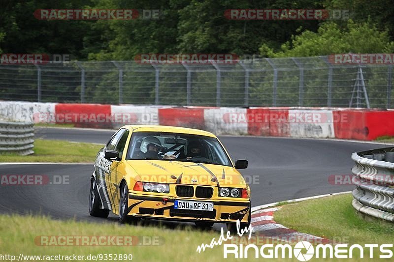 Bild #9352890 - Touristenfahrten Nürburgring Nordschleife (30.06.2020)