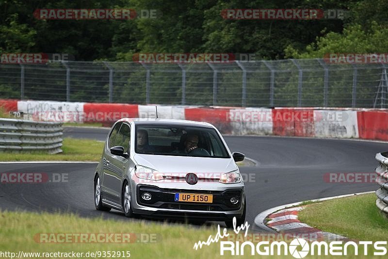 Bild #9352915 - Touristenfahrten Nürburgring Nordschleife (30.06.2020)