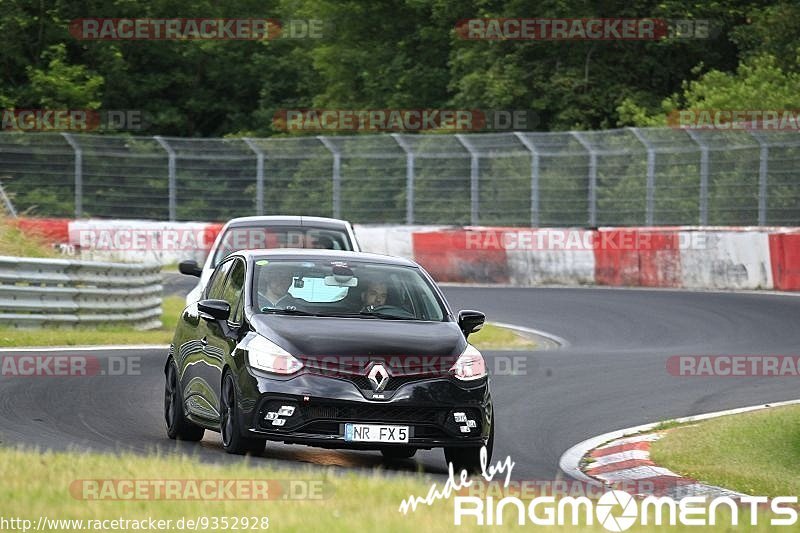 Bild #9352928 - Touristenfahrten Nürburgring Nordschleife (30.06.2020)