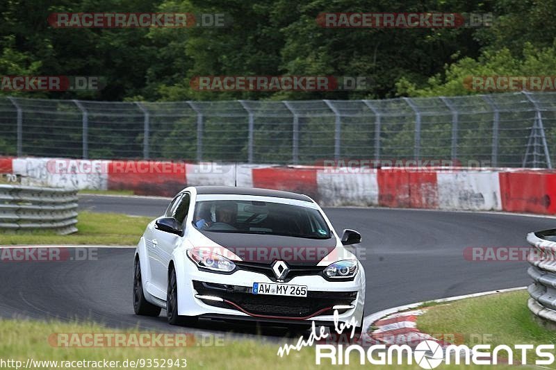 Bild #9352943 - Touristenfahrten Nürburgring Nordschleife (30.06.2020)