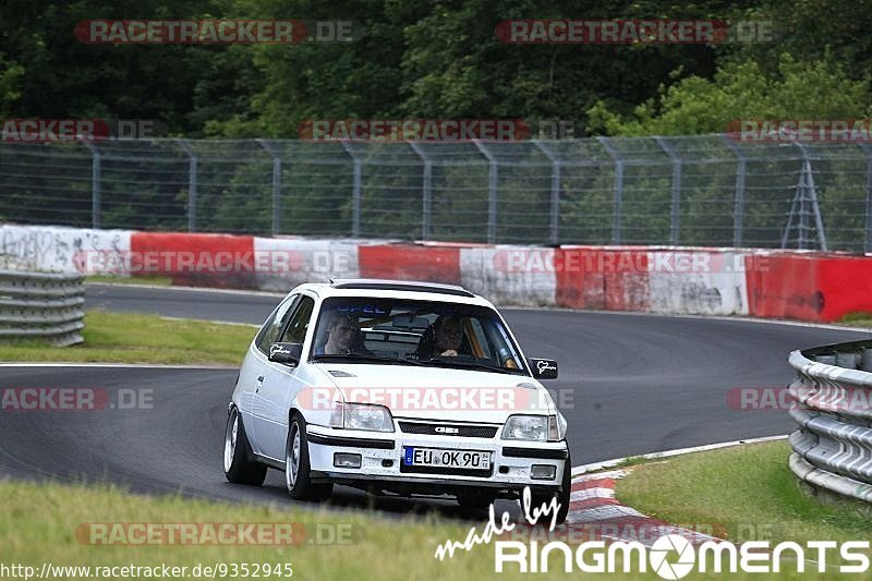 Bild #9352945 - Touristenfahrten Nürburgring Nordschleife (30.06.2020)