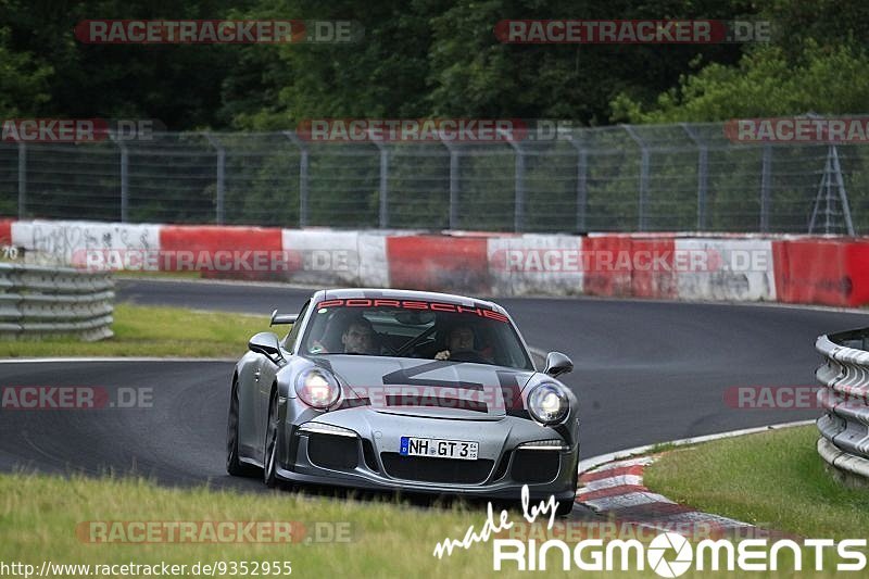 Bild #9352955 - Touristenfahrten Nürburgring Nordschleife (30.06.2020)