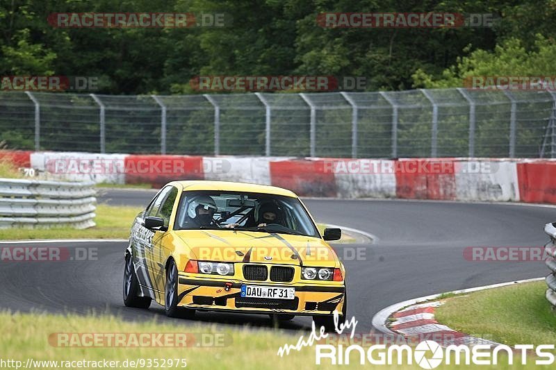 Bild #9352975 - Touristenfahrten Nürburgring Nordschleife (30.06.2020)