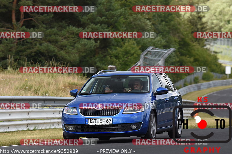 Bild #9352989 - Touristenfahrten Nürburgring Nordschleife (30.06.2020)