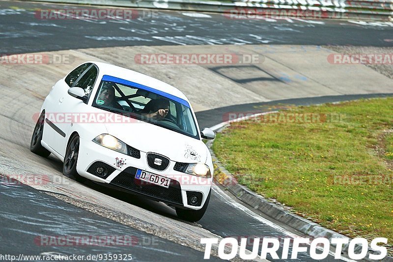 Bild #9359325 - Touristenfahrten Nürburgring Nordschleife (30.06.2020)