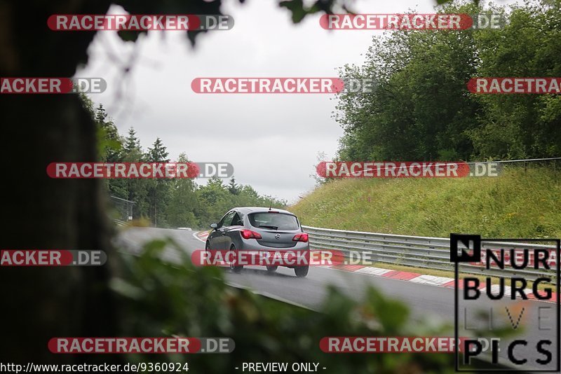 Bild #9360924 - Touristenfahrten Nürburgring Nordschleife (02.07.2020)