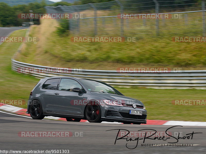 Bild #9501303 - Touristenfahrten Nürburgring Nordschleife (15.07.2020)