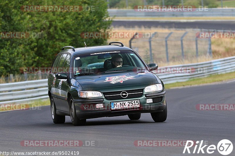 Bild #9502419 - Touristenfahrten Nürburgring Nordschleife (15.07.2020)