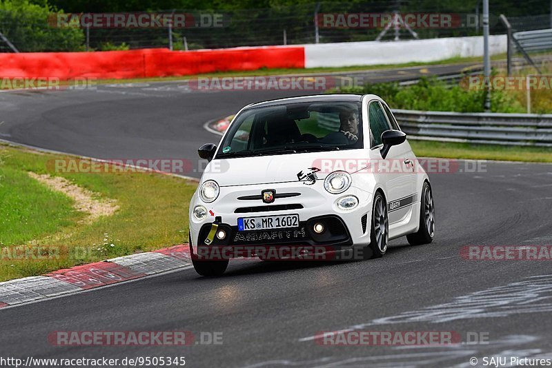 Bild #9505345 - Touristenfahrten Nürburgring Nordschleife (15.07.2020)