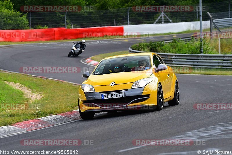 Bild #9505842 - Touristenfahrten Nürburgring Nordschleife (15.07.2020)