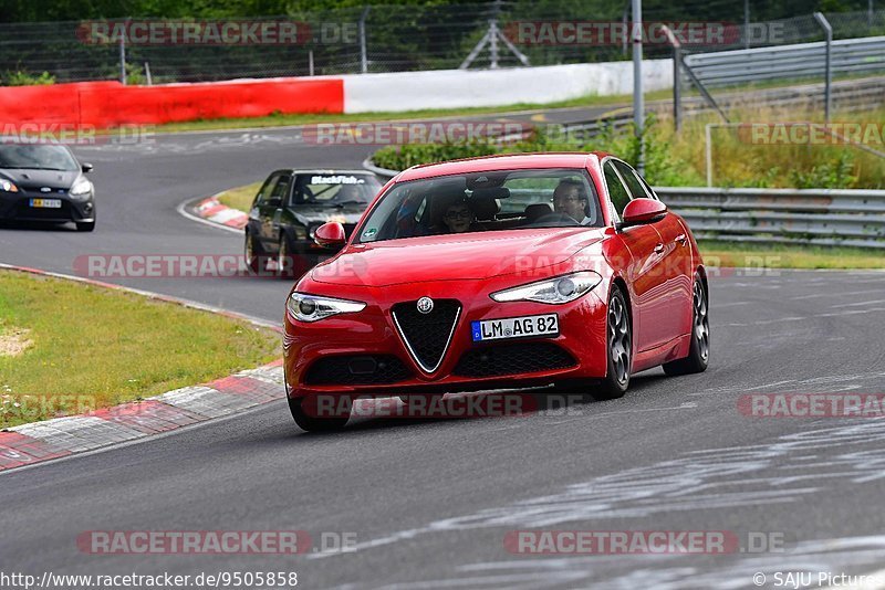 Bild #9505858 - Touristenfahrten Nürburgring Nordschleife (15.07.2020)