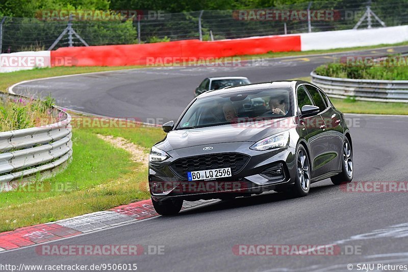 Bild #9506015 - Touristenfahrten Nürburgring Nordschleife (15.07.2020)