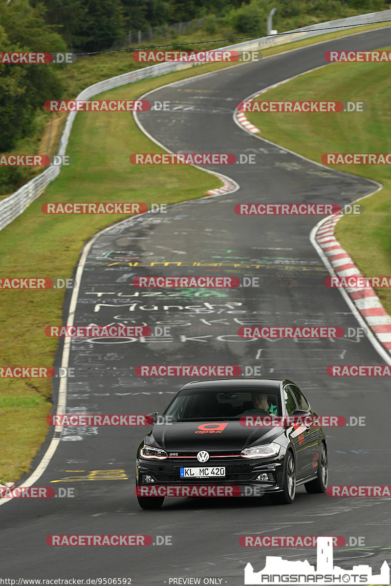 Bild #9506592 - Touristenfahrten Nürburgring Nordschleife (16.07.2020)