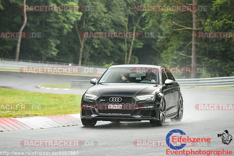 Bild #9507997 - Touristenfahrten Nürburgring Nordschleife (16.07.2020)