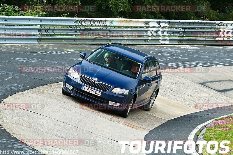 Bild #9508587 - Touristenfahrten Nürburgring Nordschleife (16.07.2020)