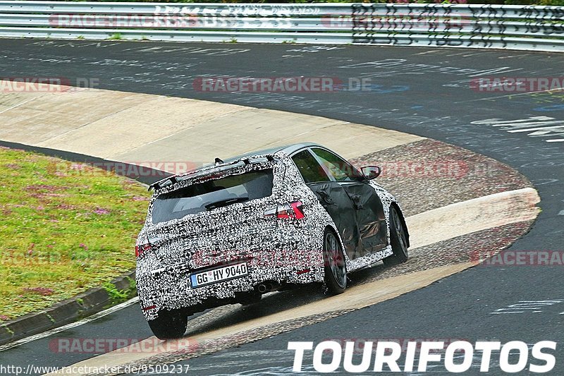 Bild #9509237 - Touristenfahrten Nürburgring Nordschleife (16.07.2020)