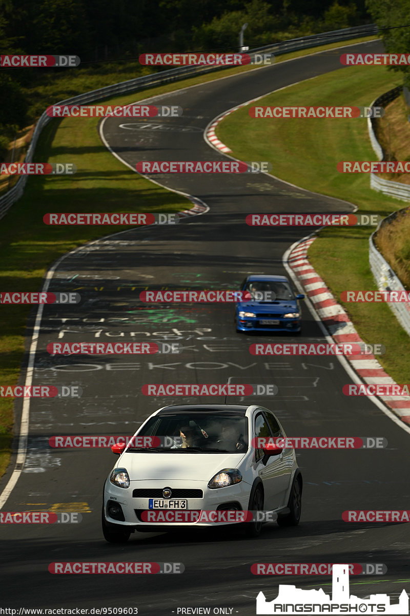 Bild #9509603 - Touristenfahrten Nürburgring Nordschleife (17.07.2020)