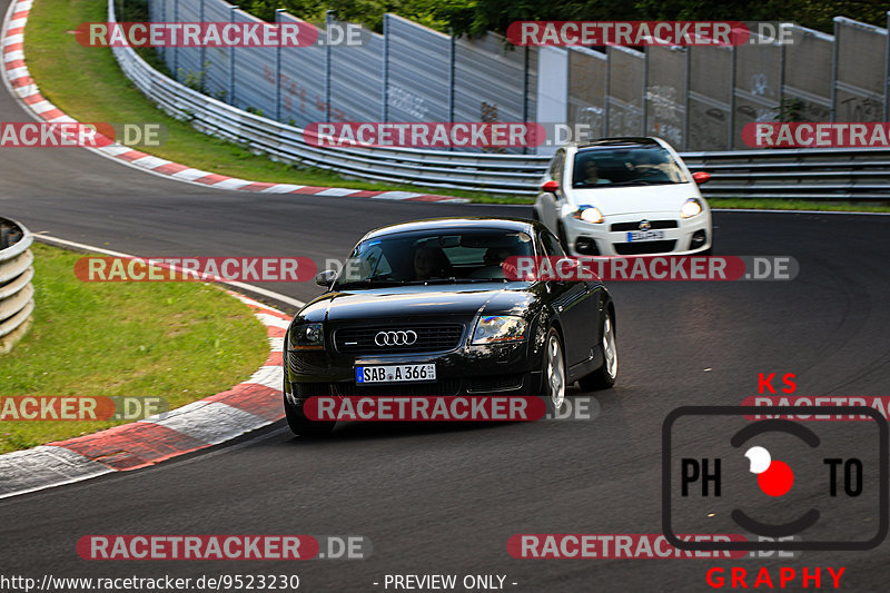 Bild #9523230 - Touristenfahrten Nürburgring Nordschleife (17.07.2020)