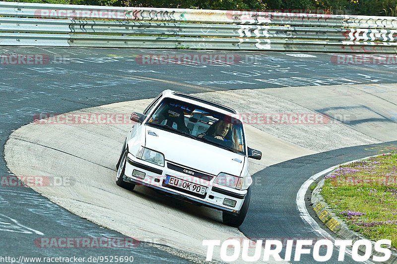 Bild #9525690 - Touristenfahrten Nürburgring Nordschleife (17.07.2020)