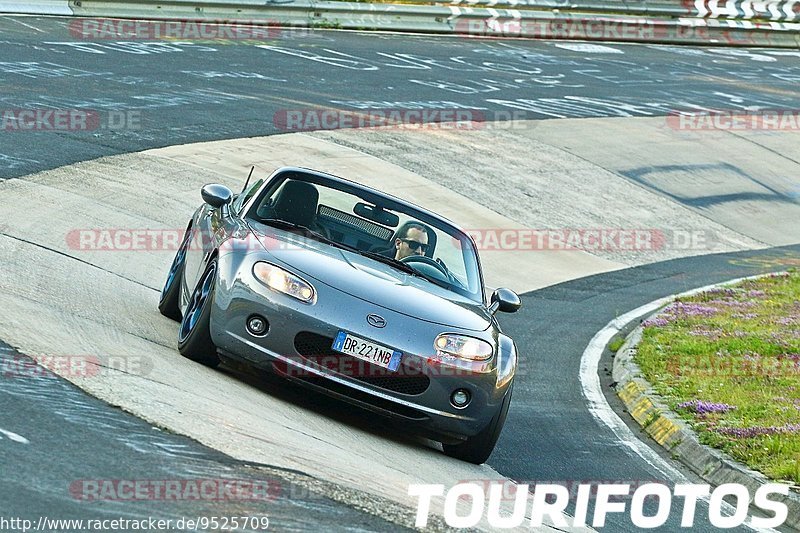 Bild #9525709 - Touristenfahrten Nürburgring Nordschleife (17.07.2020)