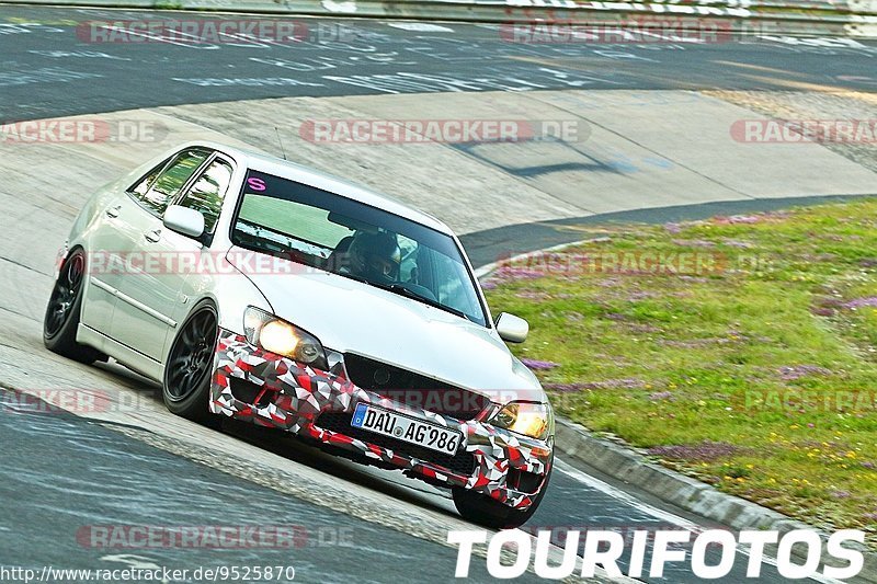 Bild #9525870 - Touristenfahrten Nürburgring Nordschleife (17.07.2020)