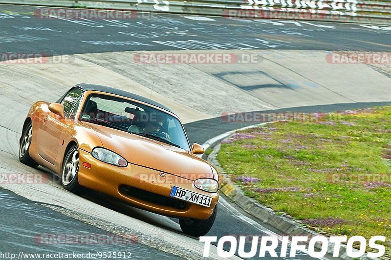 Bild #9525912 - Touristenfahrten Nürburgring Nordschleife (17.07.2020)