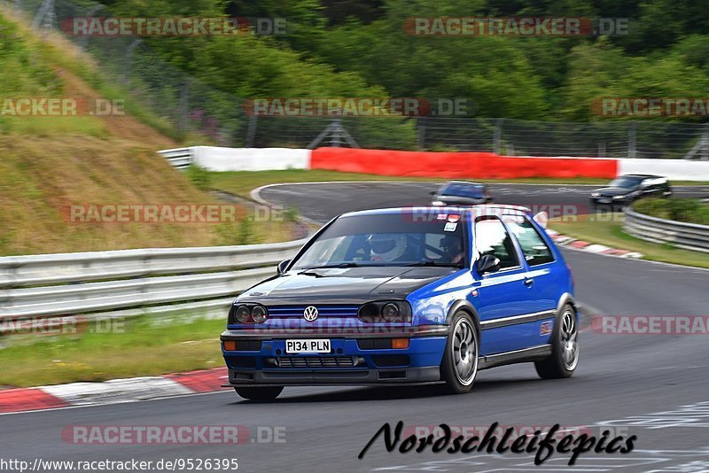 Bild #9526395 - Touristenfahrten Nürburgring Nordschleife (18.07.2020)