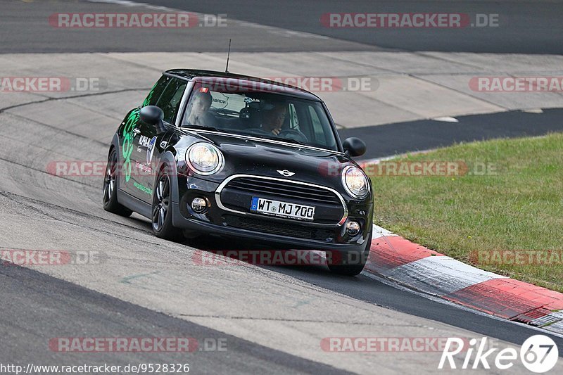 Bild #9528326 - Touristenfahrten Nürburgring Nordschleife (18.07.2020)