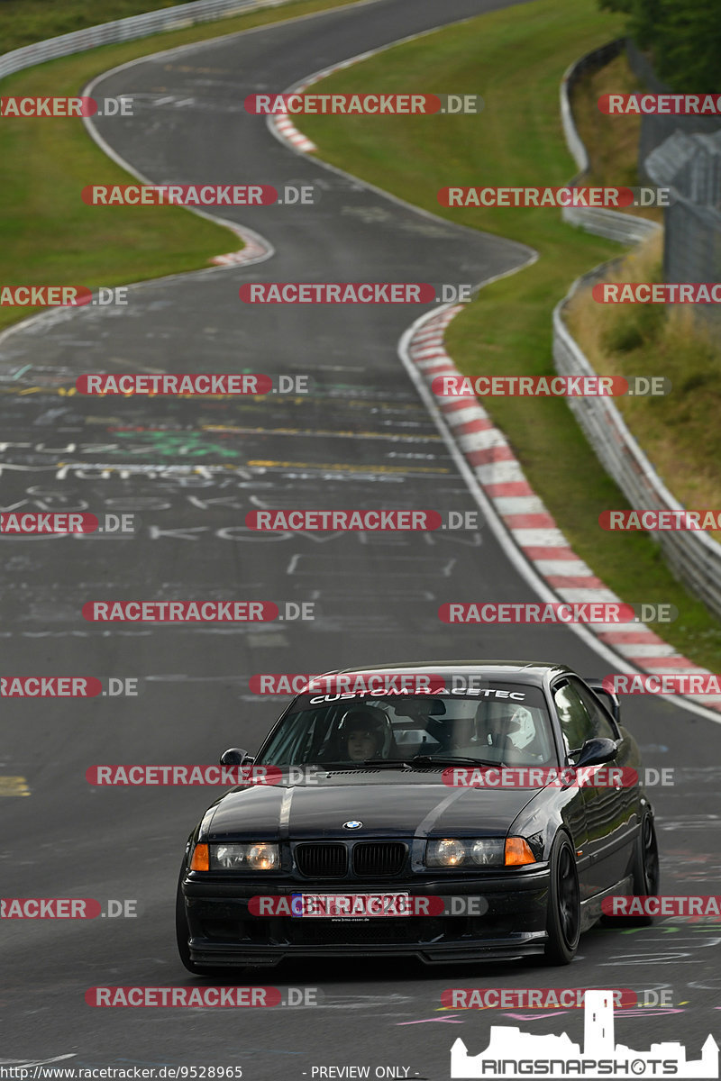 Bild #9528965 - Touristenfahrten Nürburgring Nordschleife (18.07.2020)