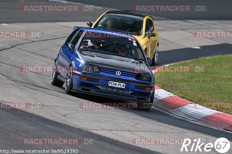 Bild #9529392 - Touristenfahrten Nürburgring Nordschleife (18.07.2020)