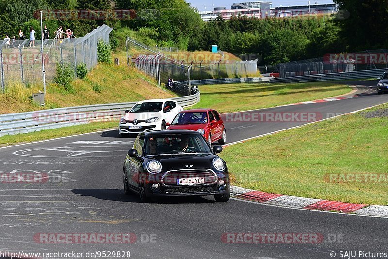 Bild #9529828 - Touristenfahrten Nürburgring Nordschleife (18.07.2020)