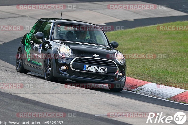 Bild #9529937 - Touristenfahrten Nürburgring Nordschleife (18.07.2020)