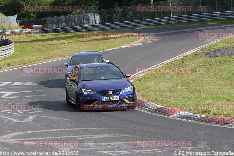 Bild #9582635 - Touristenfahrten Nürburgring Nordschleife (18.07.2020)