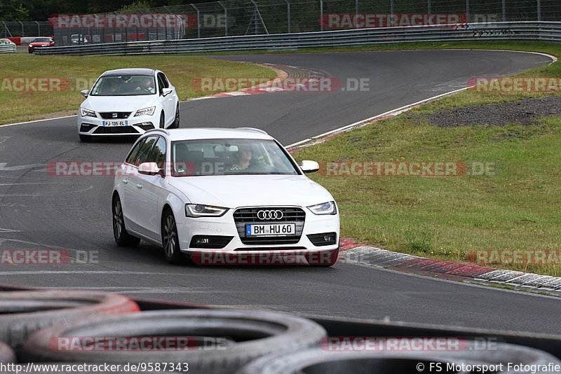 Bild #9587343 - Touristenfahrten Nürburgring Nordschleife (18.07.2020)