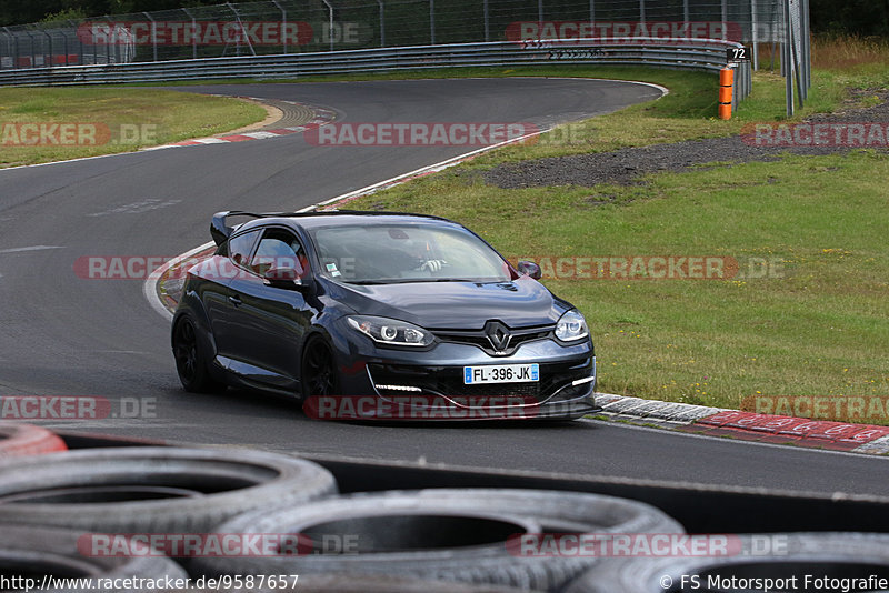 Bild #9587657 - Touristenfahrten Nürburgring Nordschleife (18.07.2020)