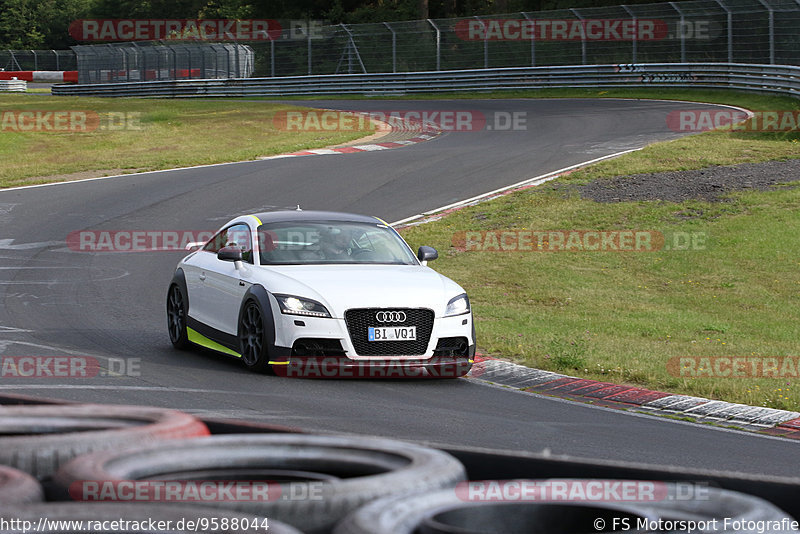 Bild #9588044 - Touristenfahrten Nürburgring Nordschleife (18.07.2020)