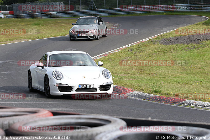 Bild #9588182 - Touristenfahrten Nürburgring Nordschleife (18.07.2020)