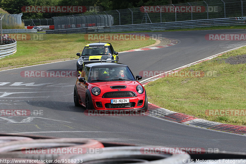 Bild #9588233 - Touristenfahrten Nürburgring Nordschleife (18.07.2020)