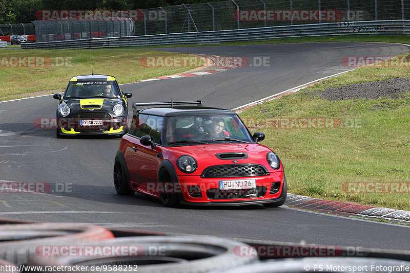 Bild #9588252 - Touristenfahrten Nürburgring Nordschleife (18.07.2020)