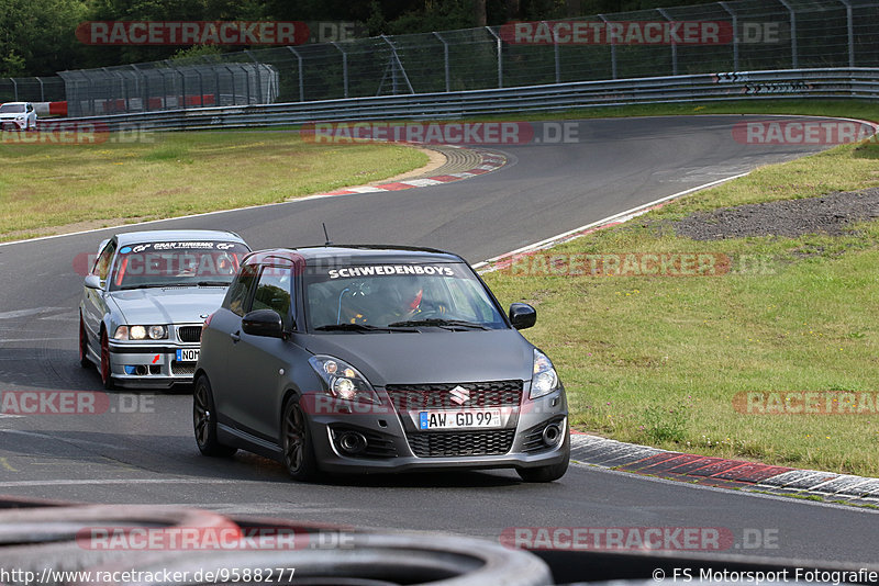 Bild #9588277 - Touristenfahrten Nürburgring Nordschleife (18.07.2020)