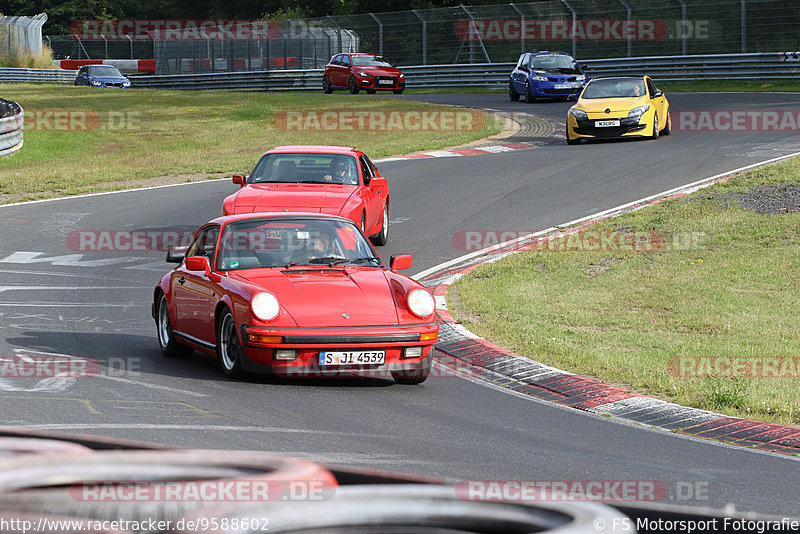 Bild #9588602 - Touristenfahrten Nürburgring Nordschleife (18.07.2020)