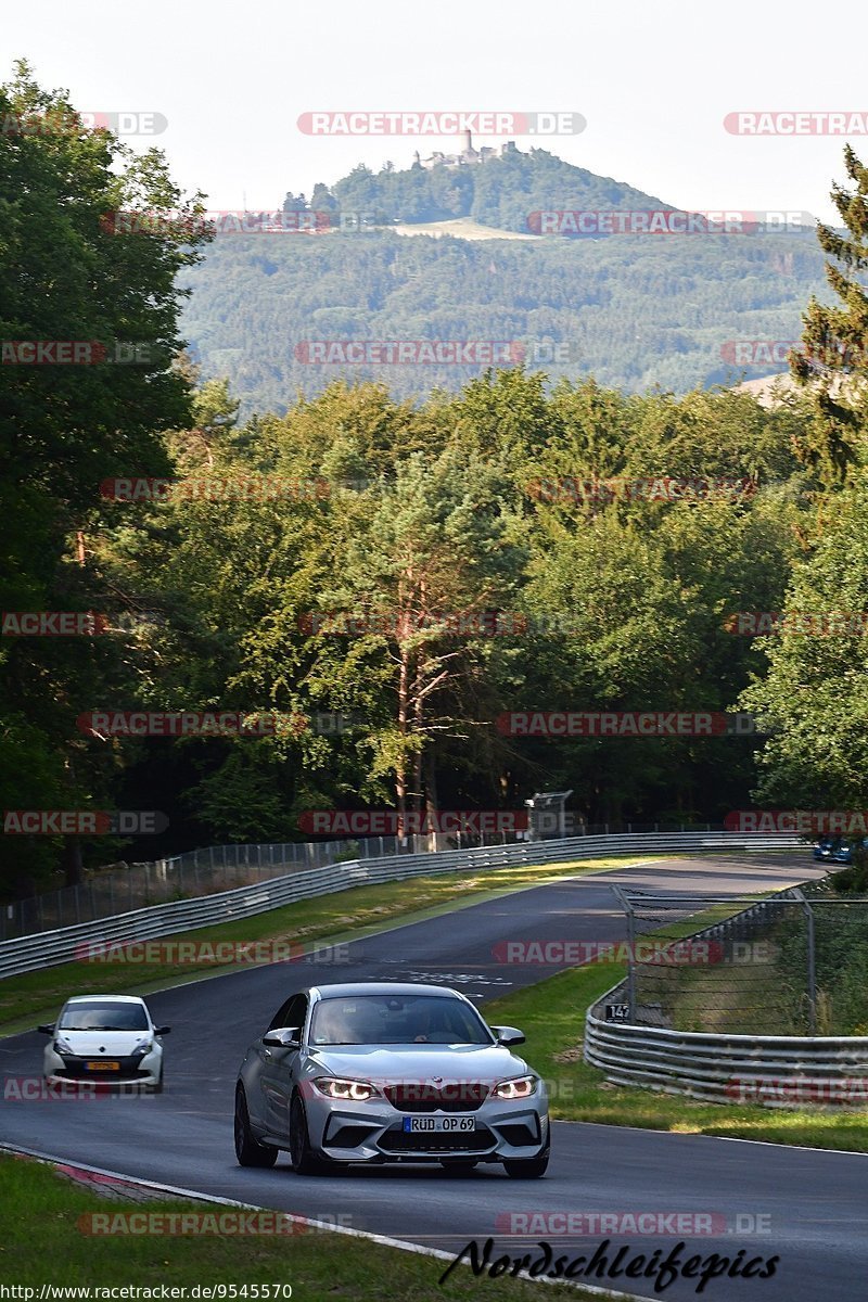 Bild #9545570 - Touristenfahrten Nürburgring Nordschleife (19.07.2020)