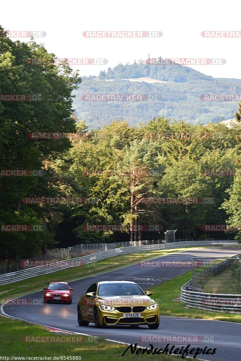 Bild #9545880 - Touristenfahrten Nürburgring Nordschleife (19.07.2020)