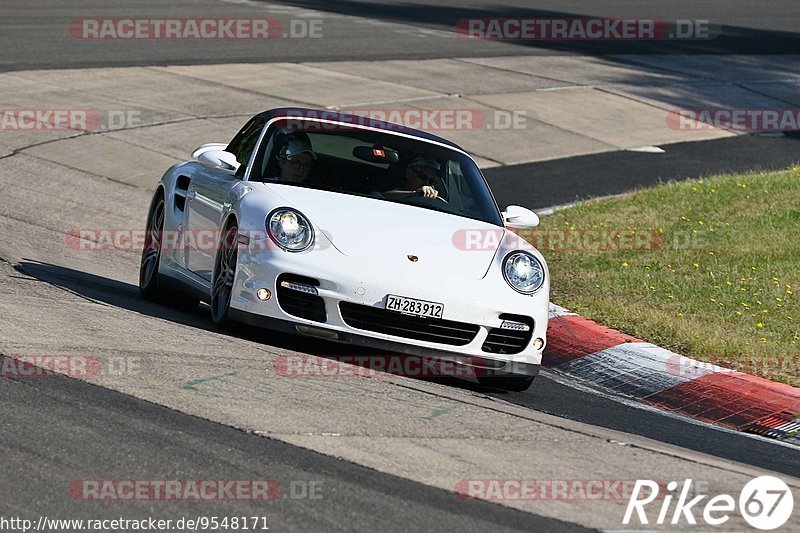 Bild #9548171 - Touristenfahrten Nürburgring Nordschleife (19.07.2020)