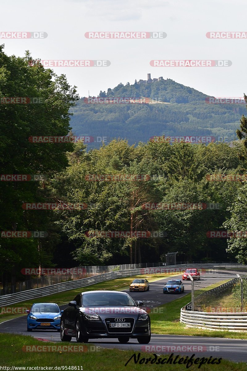 Bild #9548611 - Touristenfahrten Nürburgring Nordschleife (19.07.2020)