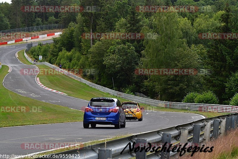 Bild #9550425 - Touristenfahrten Nürburgring Nordschleife (19.07.2020)